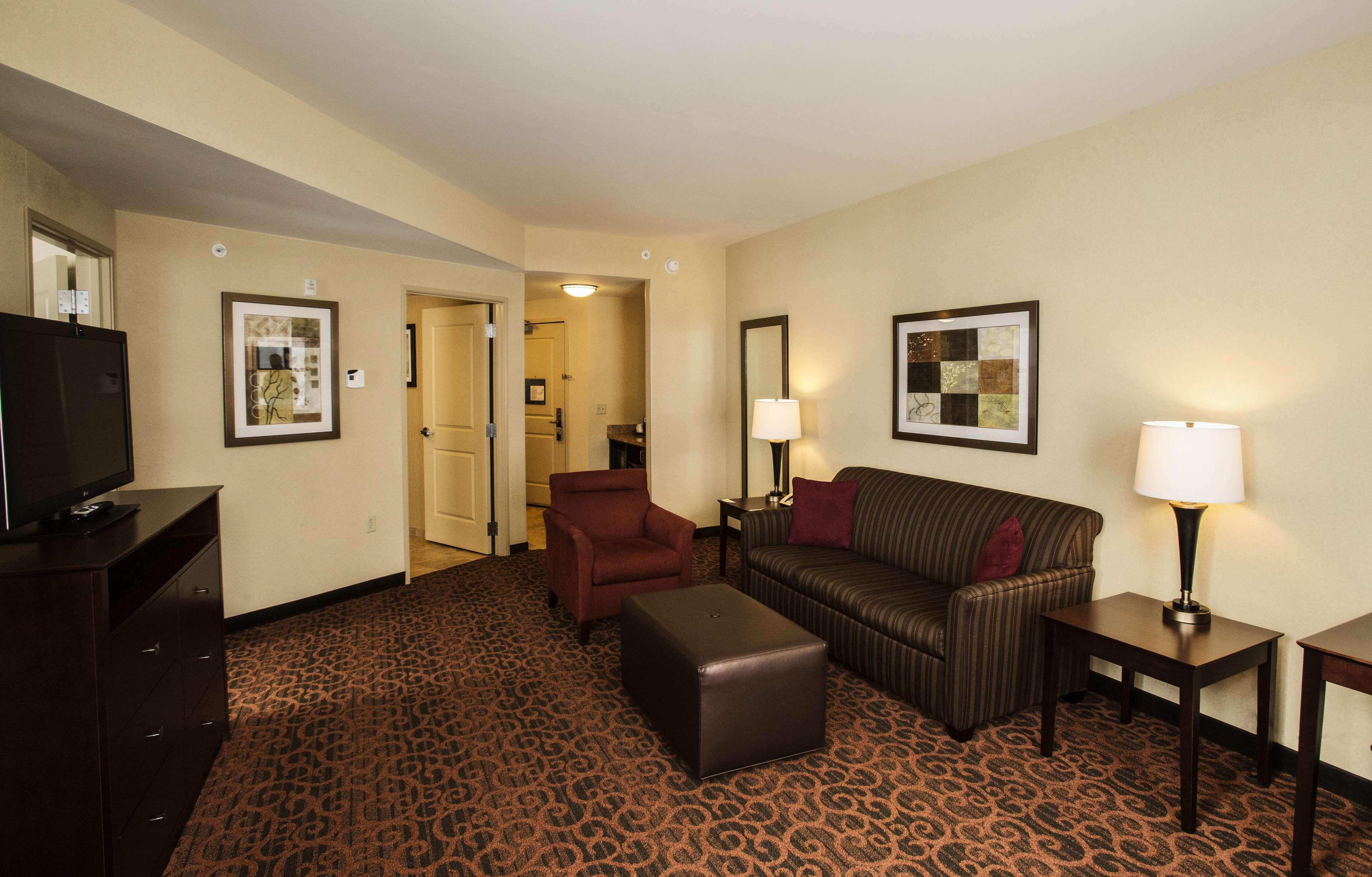 Hampton Inn Marquette-Waterfront Экстерьер фото