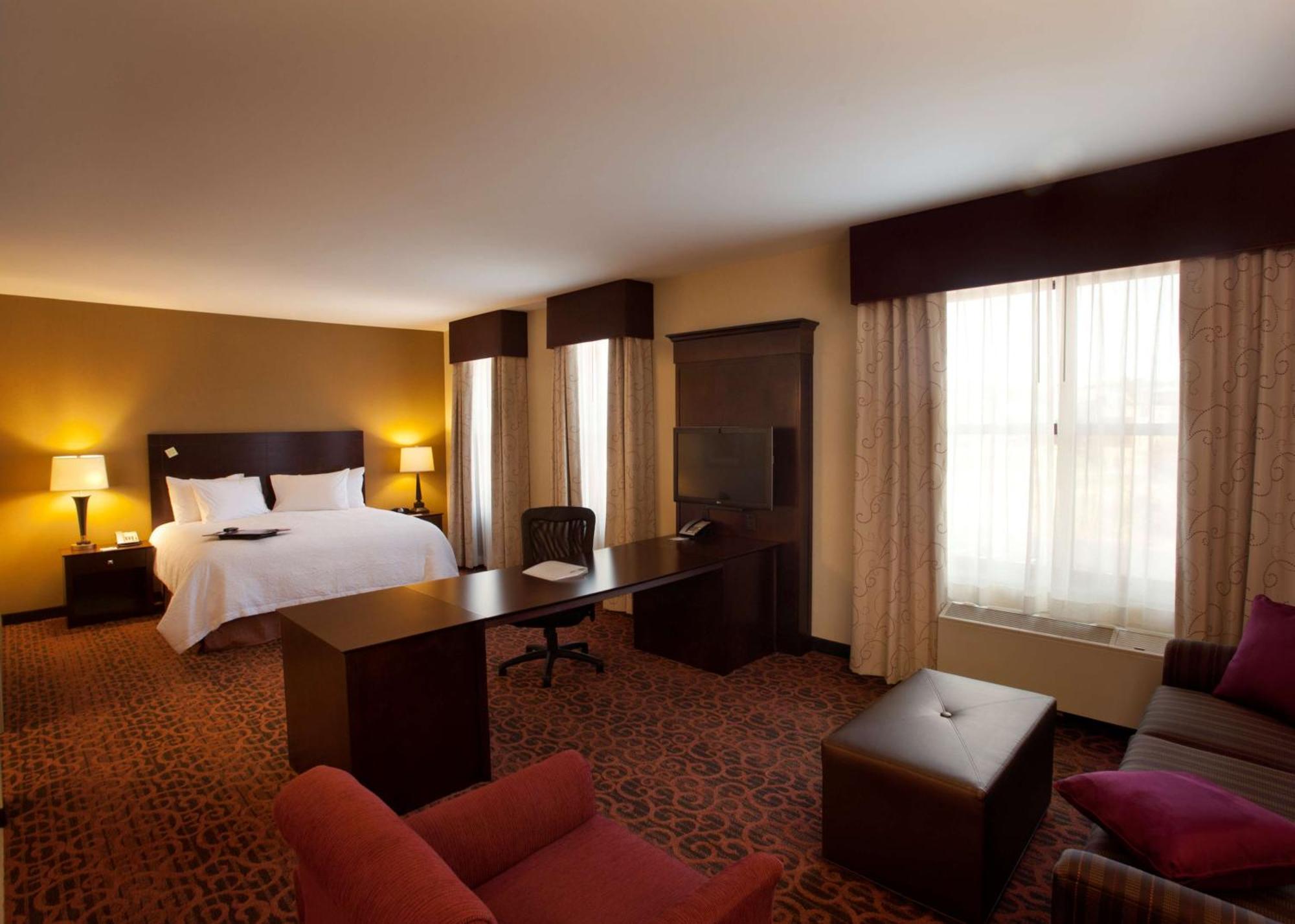 Hampton Inn Marquette-Waterfront Экстерьер фото